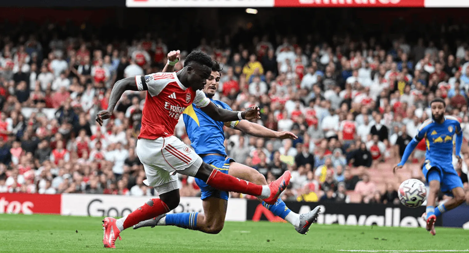 开云官方平台-阿森纳官方：萨卡对阵利兹联的进球当选八月最佳进球