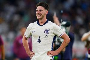 状态火热！赖斯本月为阿森纳&amp;英格兰出战6场，贡献2球3助攻